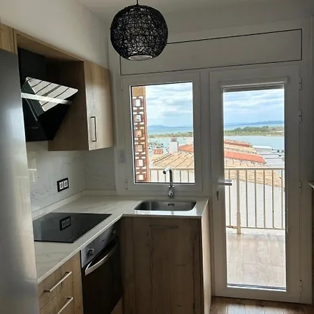 Santa Margarita Canal Apartment